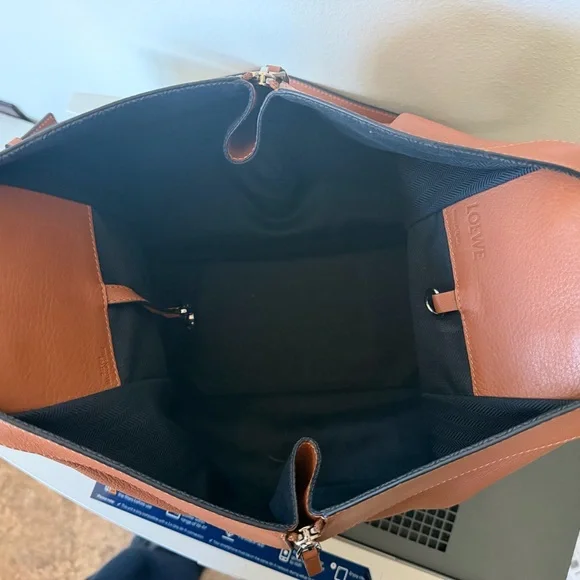 Loewe Hammock Bag - Picture 7 of 10